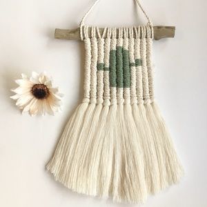 Handmade Boho Macrame Wall Hanging Cactus Green